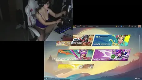 kimwoods25 — Stripchat stream photo (Oct 2025)