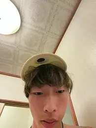 kshu420 — modelo de webcam en línea en stripchat