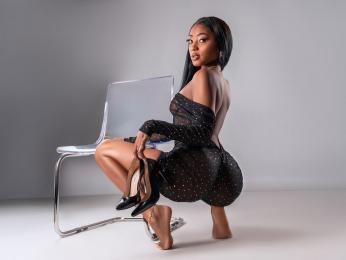 EmyBlaer — Livejasmin stream photo (Apr 2025)