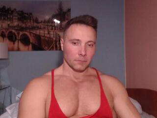 Hunky Muscle — Flirt4free stream photo (Mar 2026)