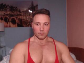 Hunky Muscle — Flirt4free stream photo (Mar 2026)