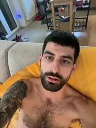 jonnibravo97 — modelo de webcam en línea en stripchat