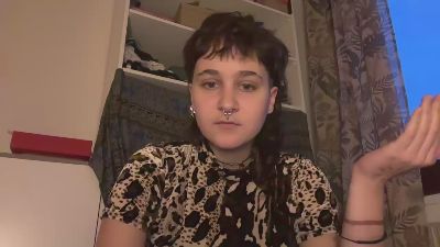 nik_taraxx — Cam4 stream photo (Nov 2025)