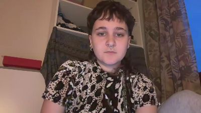 nik_taraxx — Cam4 stream photo (Nov 2025)