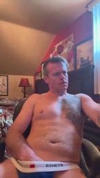 DILFiGuess1 — Cam4 stream photo (Mar 2026)