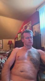 DILFiGuess1 — Cam4 stream photo (Mar 2026)