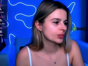 luckybabymeow — modelo de webcam en línea en chaturbate