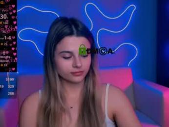 luckybabymeow — modelo de webcam en línea en chaturbate