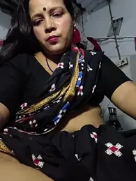 reya743 — Stripchat stream photo (Sep 2026)