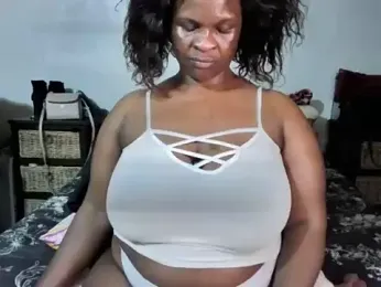 DIRTIENASTY — Stripchat stream photo (Nov 2023)