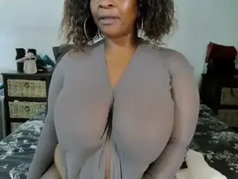 DIRTIENASTY — Stripchat stream photo (Nov 2023)