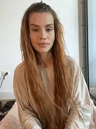 EmiliaCatalina — Stripchat stream photo (Aug 2026)