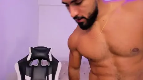 Santiago_huntt — Stripchat stream photo (Mar 2026)