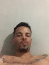 HenriquePhn — Stripchat stream photo (Mar 2026)