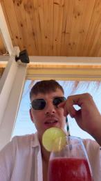 alex223 — Cam4 stream photo (Aug 2026)
