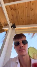 alex223 — Cam4 stream photo (Aug 2026)