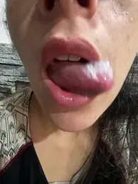 Ninnfa — Stripchat stream photo (Aug 2026)