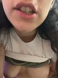 Ninnfa — Stripchat stream photo (Aug 2026)