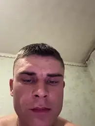 Nemont — modelo de webcam en línea en stripchat