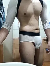 hunkfreakin — modelo de webcam en línea en stripchat