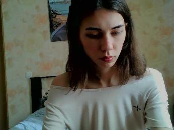 Kiitaa — modelo de webcam en línea en bongacams