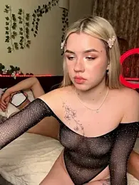 PurrAliceX — Stripchat profile photo