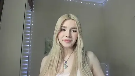 Alisa_Black_Star — modelo de webcam en línea en stripchat