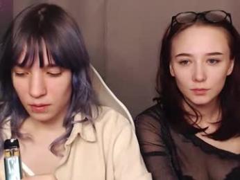 robin_yours — Chaturbate stream photo (Feb 2026)