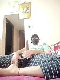 Hungry_vampire — Stripchat stream photo (May 2025)