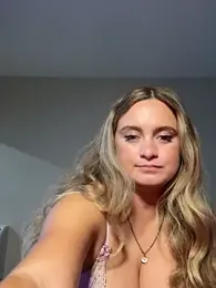 Sophie_Raegan — Stripchat stream photo (Apr 2026)