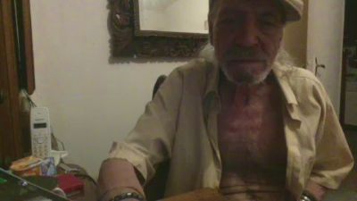 bolookin — Cam4 stream photo (Jun 2026)