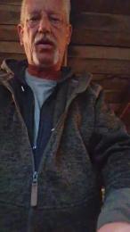 dogscout — Cam4 stream photo (May 2026)
