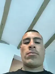 EdwiinR — Stripchat stream photo (Apr 2026)