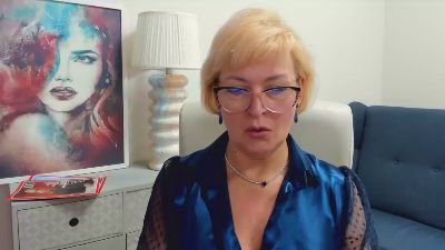 Luna_xFantasy — modelo de webcam en línea en cam4