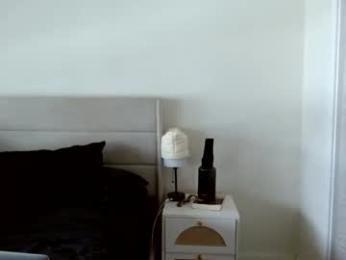 therealkingyoshi — modelo de webcam en línea en chaturbate