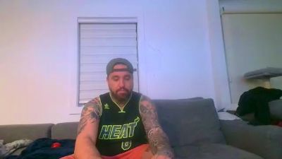 wildhetero — modelo de webcam en línea en cam4