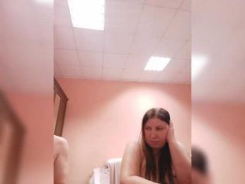 seksiparaa — modelo de webcam en línea en bongacams