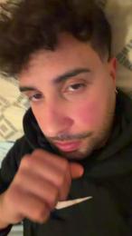 Gabriell977 — Cam4 stream photo (Jan 2026)