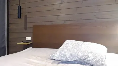 MilaNovak — Stripchat stream photo (Nov 2025)