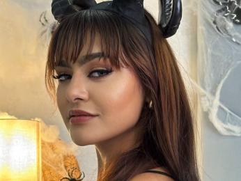AshiaEktare — modelo de webcam en línea en livejasmin