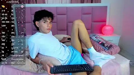christopher_robin4 — Stripchat stream photo (May 2026)