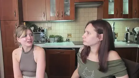 HotCaramellsTV — Stripchat stream photo (Aug 2026)