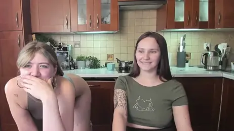 HotCaramellsTV — Stripchat stream photo (Aug 2026)