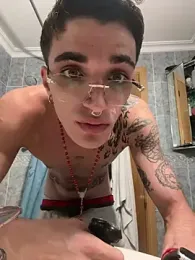 D_barry — Stripchat stream photo (Aug 2026)
