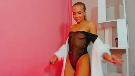 MilaLewi — Stripchat stream photo (Aug 2026)