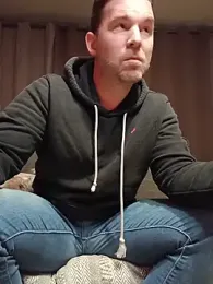 tom_sauwer — Stripchat stream photo (Jun 2026)