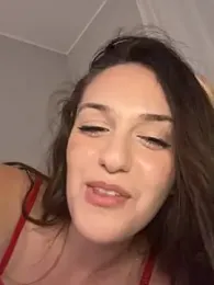 martadiventura — modelo de webcam en línea en stripchat