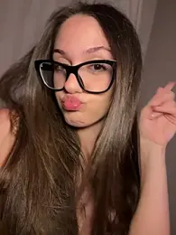 martadiventura — modelo de webcam en línea en stripchat