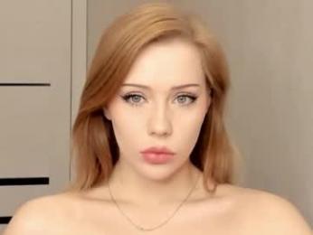 luiza012 — Chaturbate stream photo (Jan 2026)