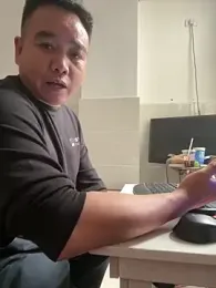 MRhuang007 — Stripchat stream photo (May 2026)